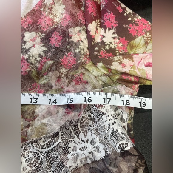 Oneworld Mixed Floral Print Lace Long Sleeve Scoop Neck Top Medium Women’s EUC - Picture 10 of 10